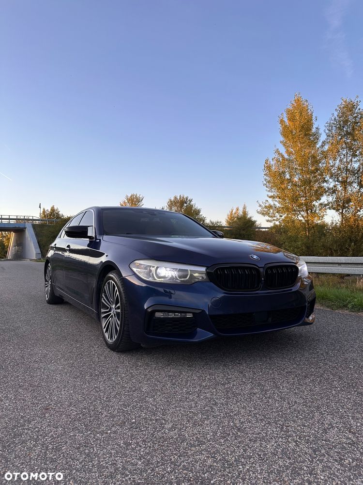 BMW G30