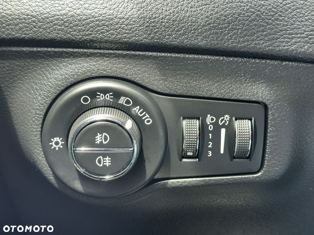 Jeep Compass 1.4 TMair Longitude FWD S&S - 30