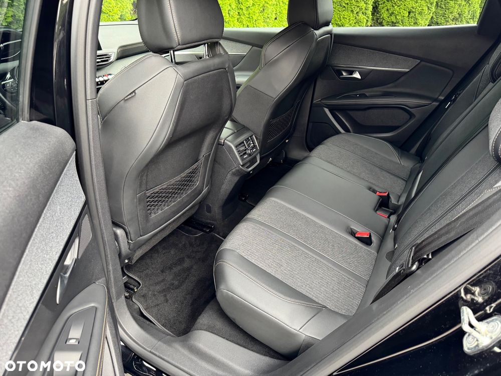 Peugeot 3008 - 36
