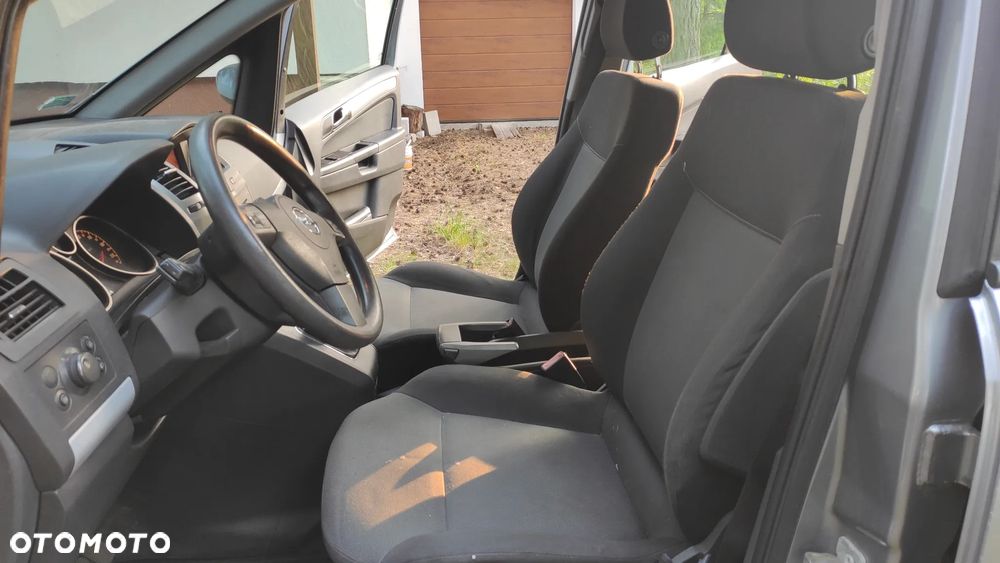 Opel Zafira 1.9 CDTI Enjoy - 8