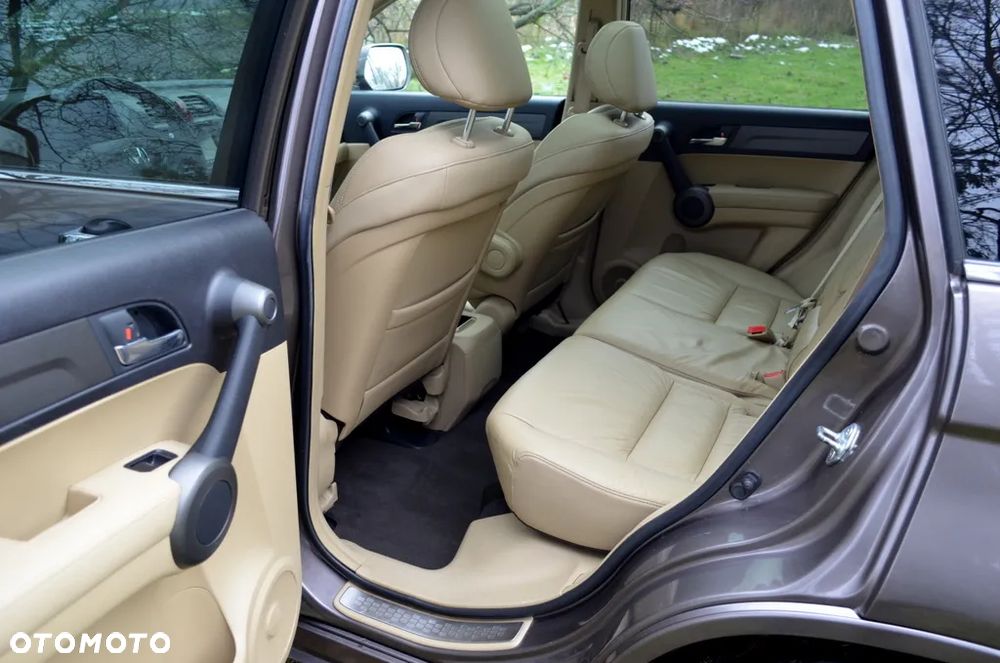 Honda CR-V 2.0i-VTEC Automatik Executive 50 Jahre Edition - 24