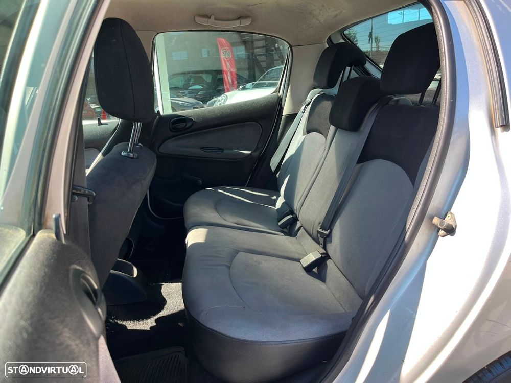 Peugeot 206 1.4 HDi XR Présence - 10