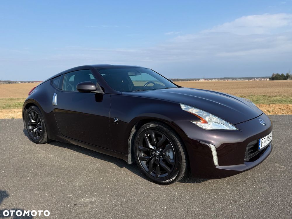 Nissan 370 Z - 4