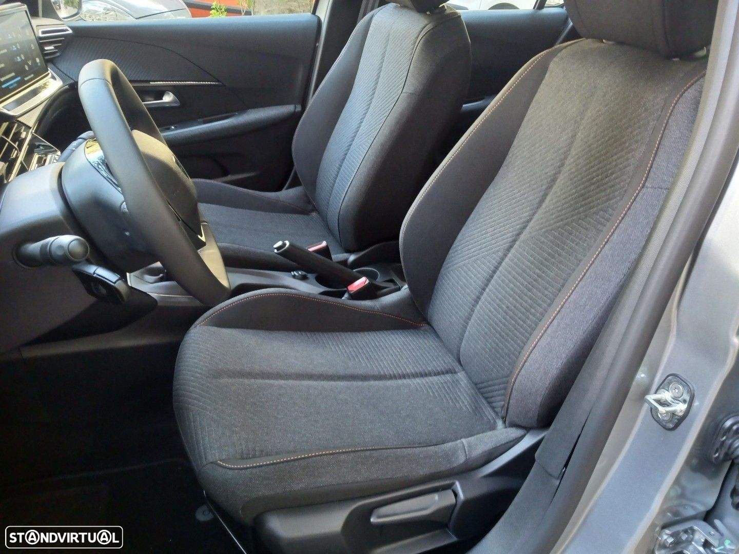Peugeot 208 1.2 PureTech Style - 30