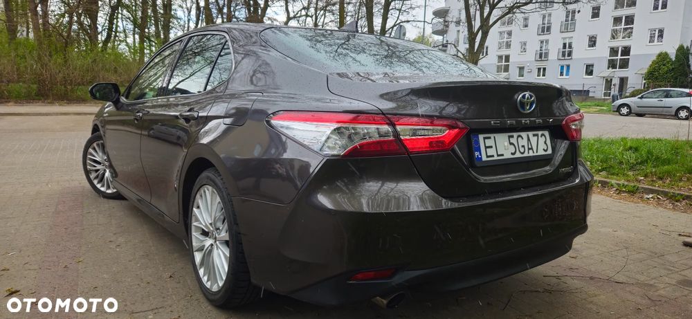 Toyota Camry 2.5 Hybrid Executive CVT - 9