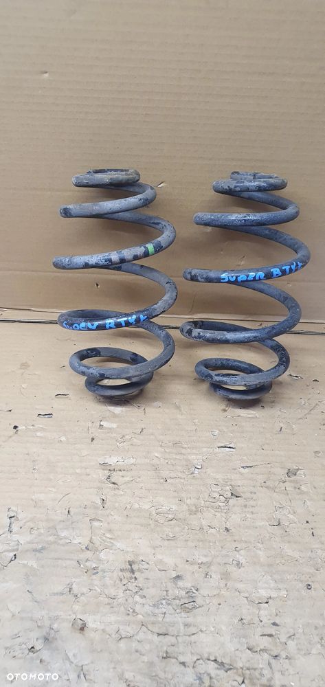 Sprężyny sprężyna tył tylne 2SZT Skoda Superb - 1