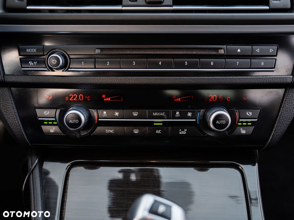 BMW Seria 5 520d xDrive Sport Line - 39