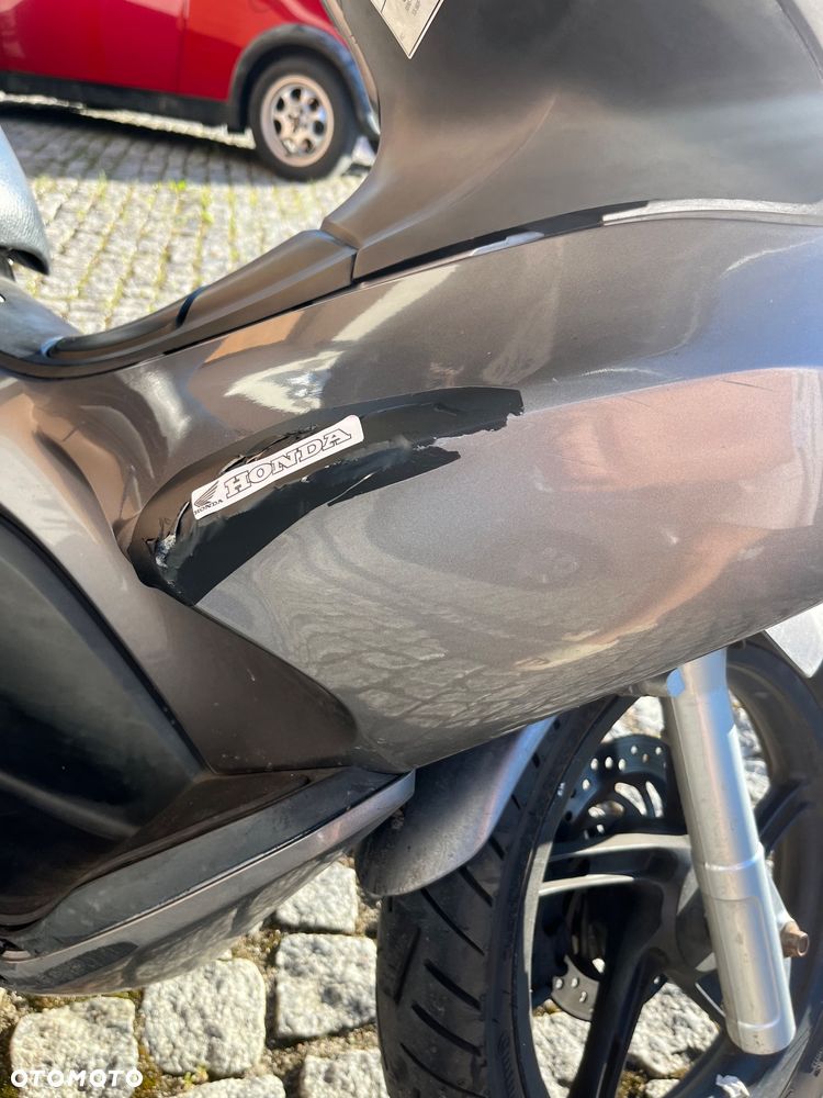 Honda PCX - 10