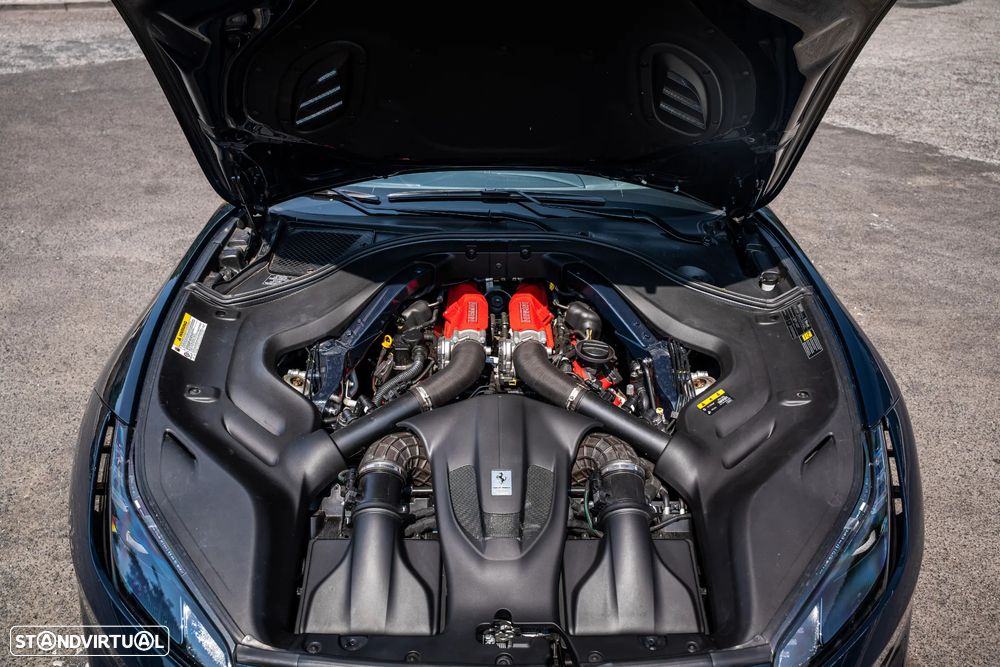 Ferrari Portofino M - 13