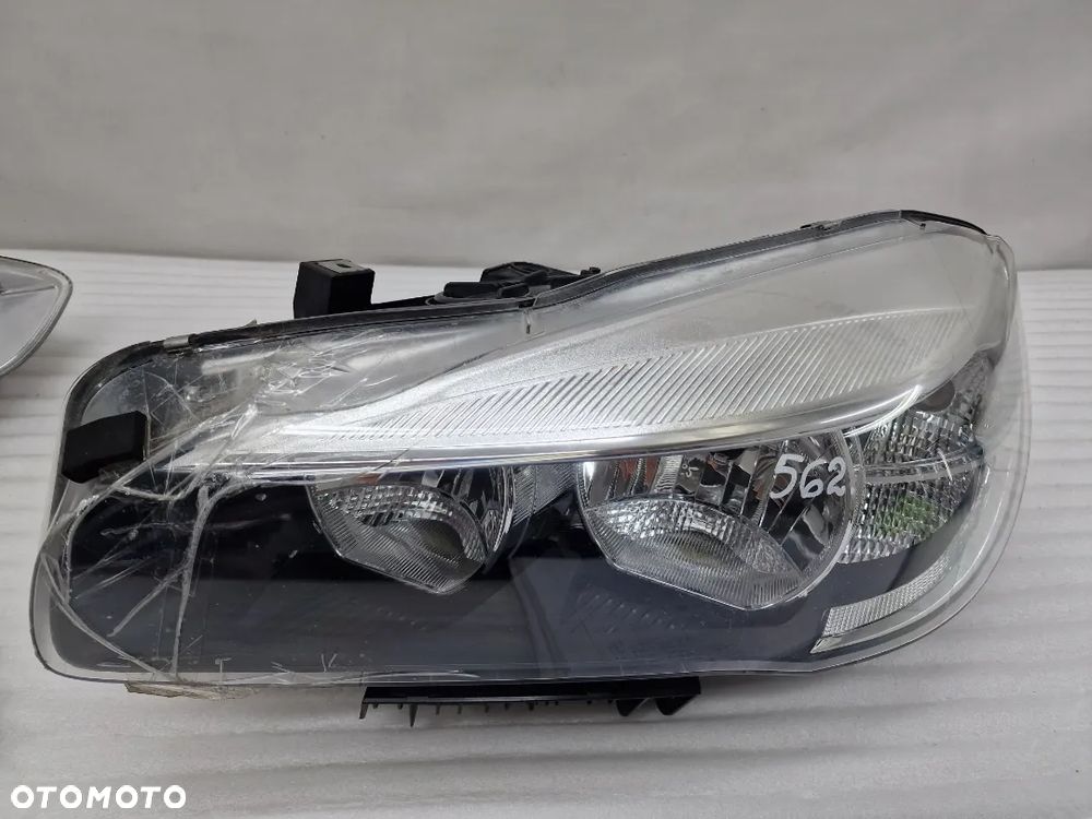 BMW 2 F45 / F46 14- LEWA ZWYKŁA LAMPA PRZEDNIA PRZÓD , NR 0301290201 / 7422573-04 , NR AUKCJI LL562 - 1