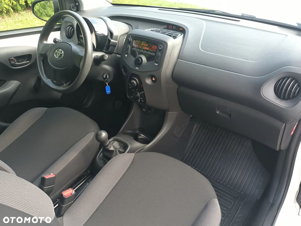 Toyota Aygo 1.0 VVT-i Black Edition - 13