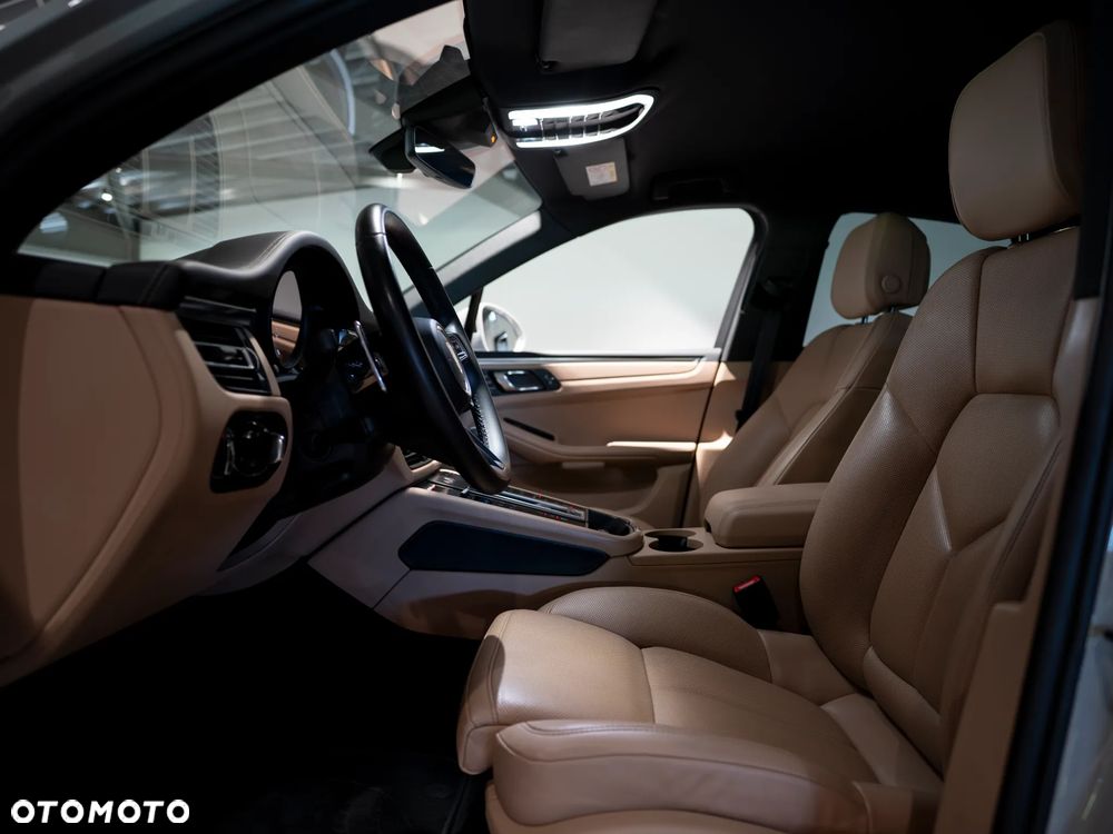 Porsche Macan S - 21