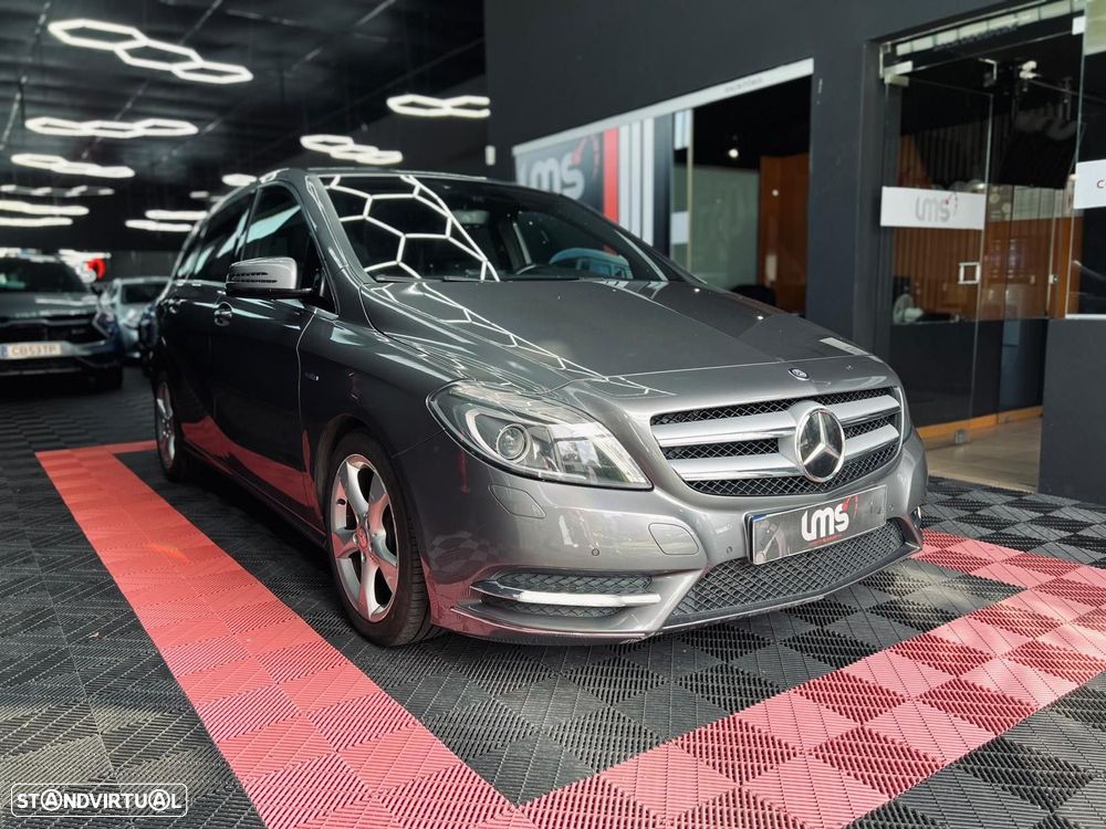 Mercedes-Benz B 180 CDI BlueEFFICIENCY Aut. - 6