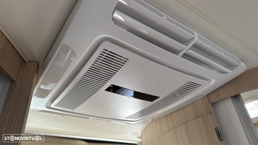 Burstner Ixeo IT 734 30 Anos - 9