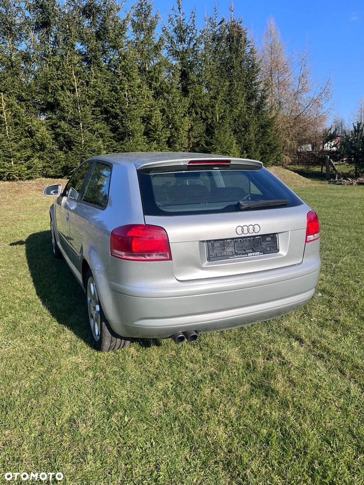 Audi A3 3-drzwiowe 1.4 TFSI S line Sportpaket - 5