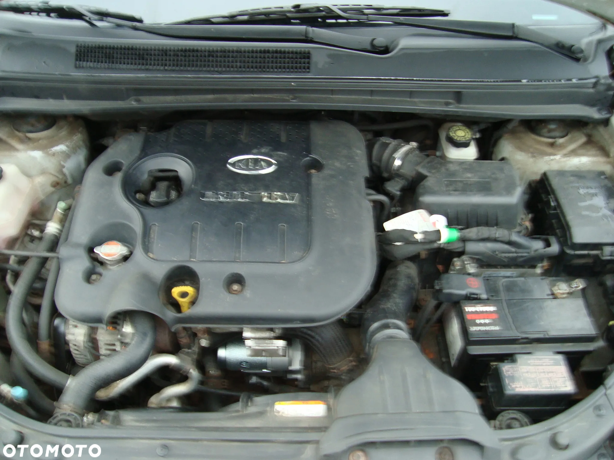 Kia Carens - 13