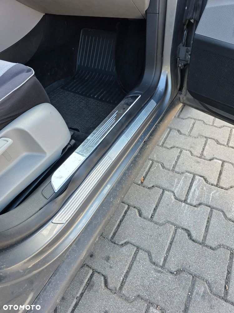 Volkswagen Passat Variant 2.0 TDI Comfortline - 22