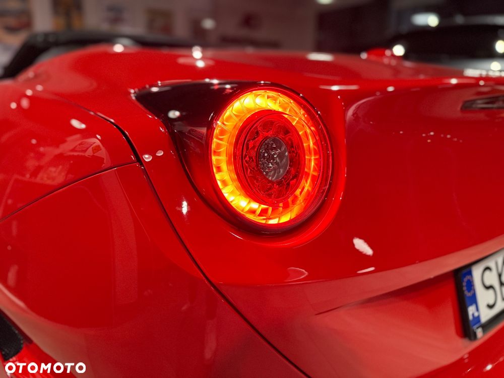 Ferrari California F1 DCT - 10