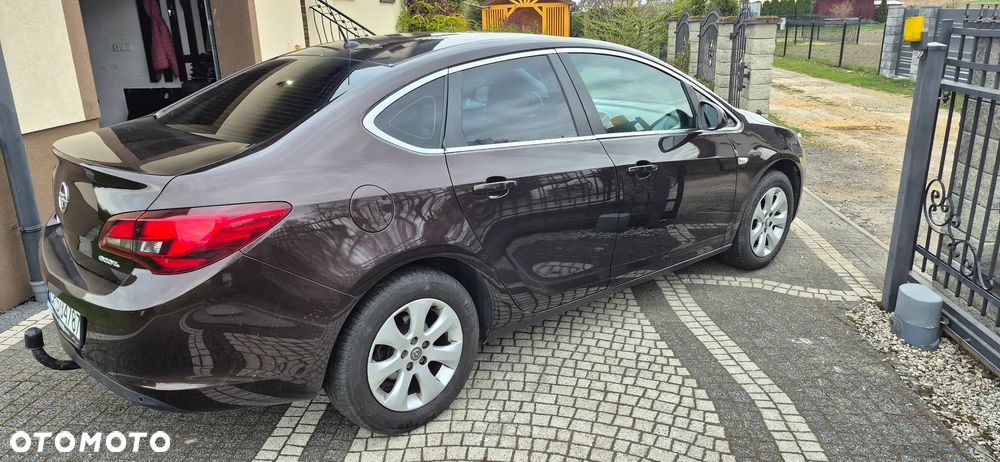Opel Astra 1.4 T Energy EU6 - 5