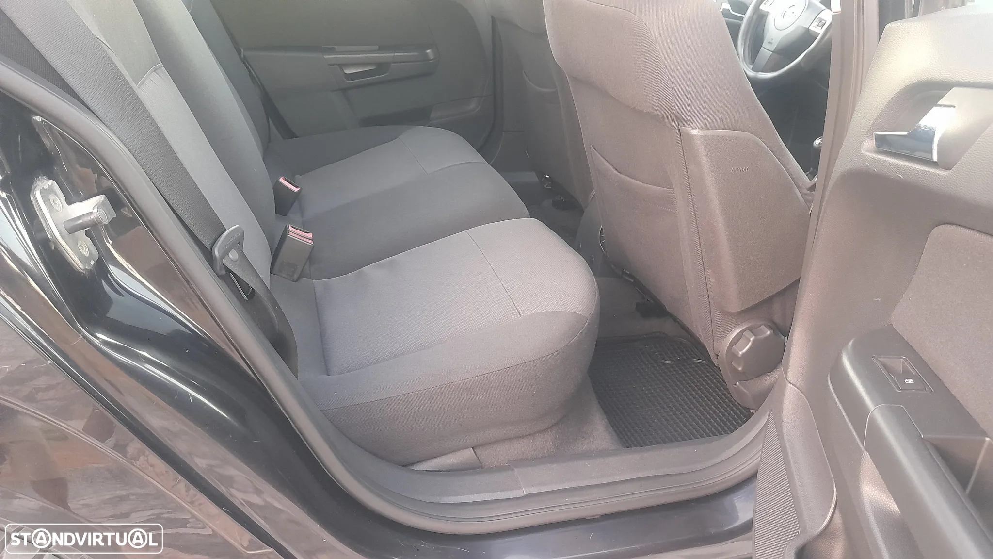 Opel Astra Caravan 1.3 CDTi Enjoy - 35