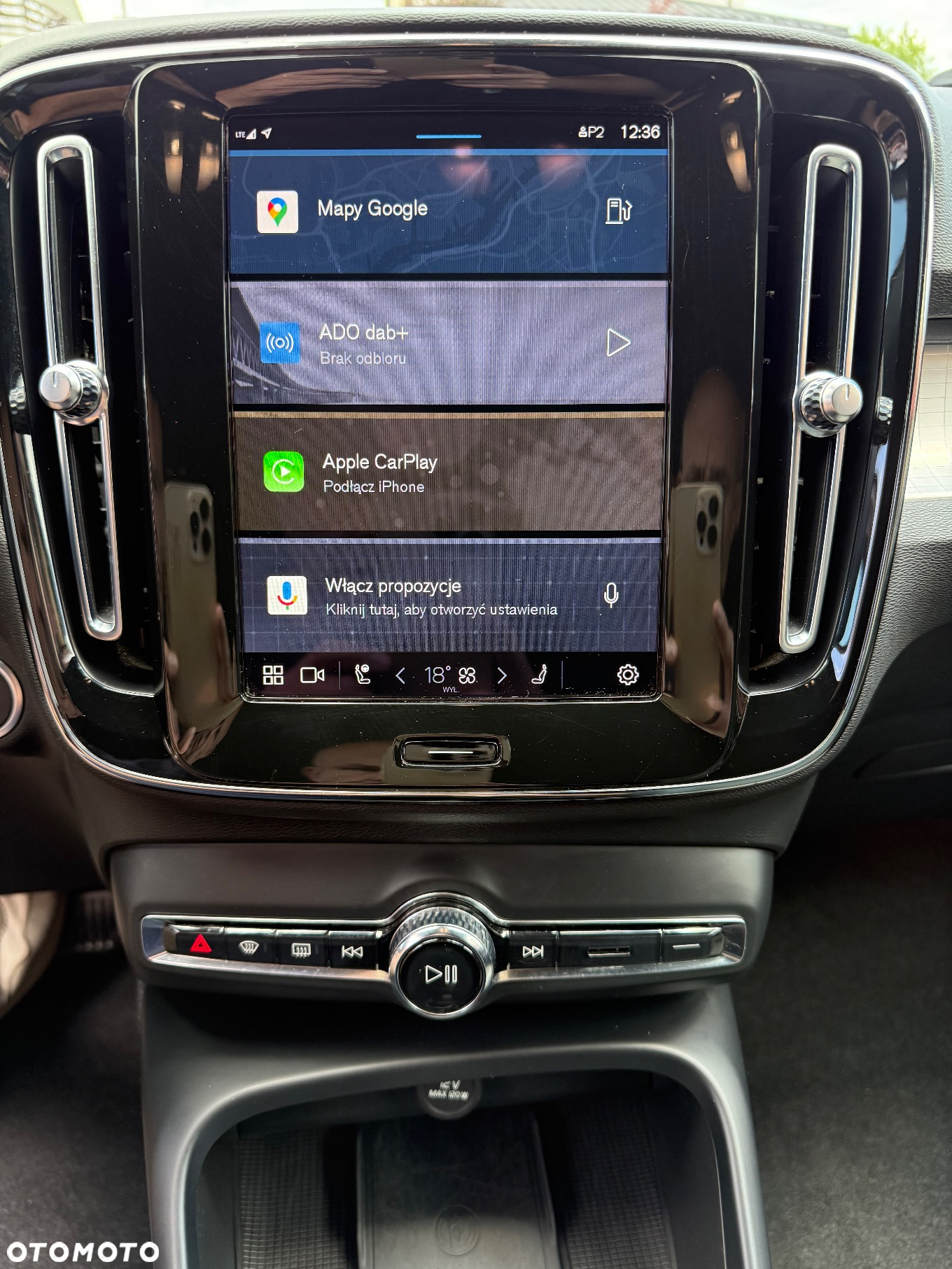 Volvo XC 40 B3 Ultimate Dark - 13