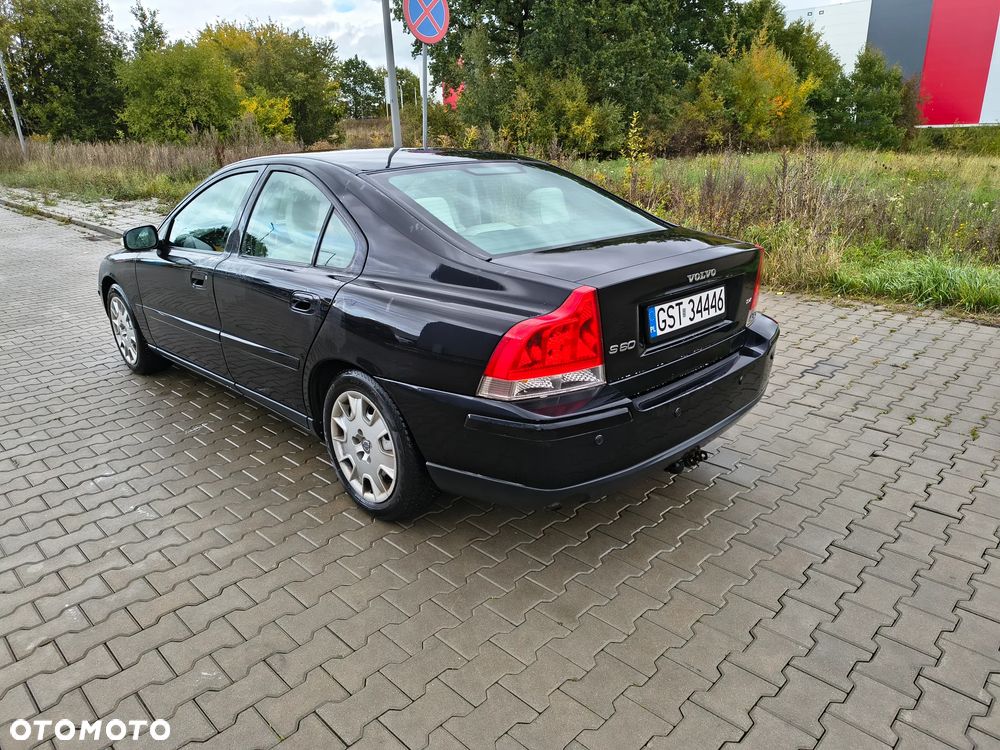 Volvo S60 2007 photo 2