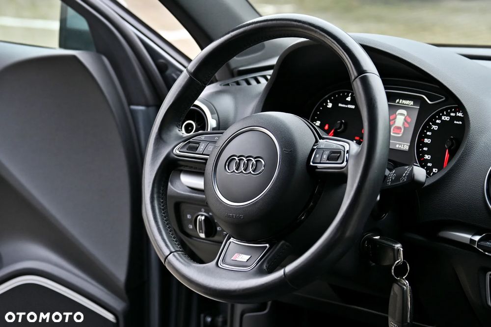 Audi A3 Sportback 2.0 TDI (clean diesel) quattro S tronic S line Sportpaket - 23