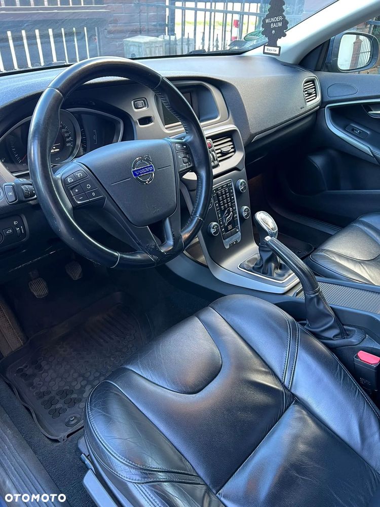 Volvo V40 D2 Kinetic - 5
