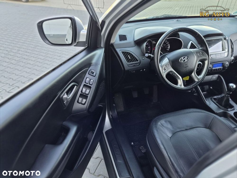 Hyundai ix35 - 24