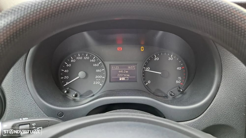 Mercedes-Benz Vito - 10