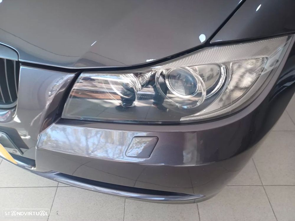 BMW 318 d - 28