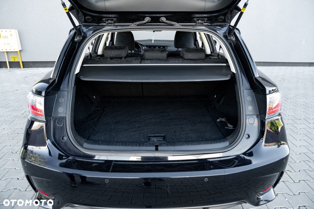 Lexus CT 200h - 18
