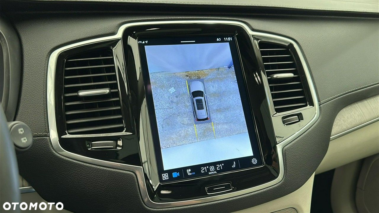 Volvo XC 90 T8 AWD Plug-In Hybrid Ultimate Dark 7os - 20