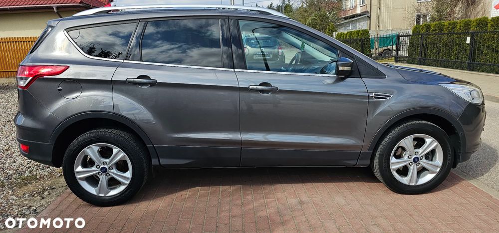 Ford Kuga 1.6 EcoBoost 2x4 SYNC - 4