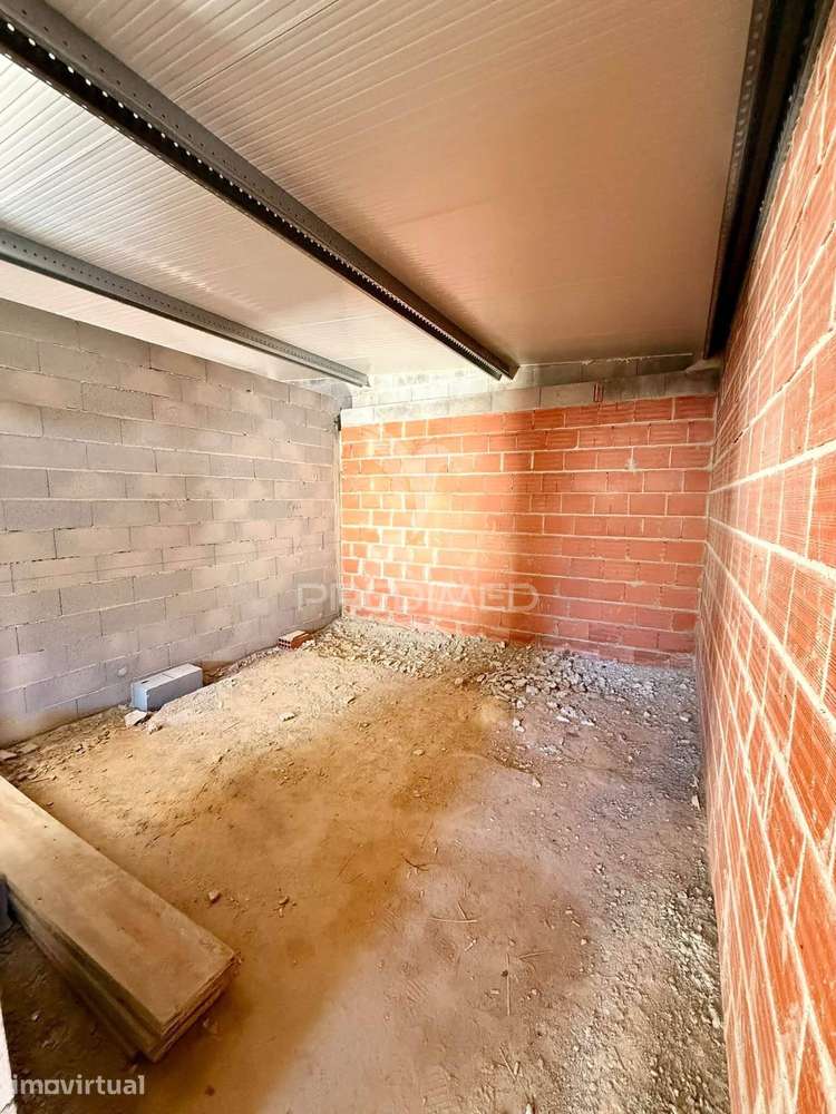 Moradia T2 com Projeto Aprovado e Lote de 320m² – Dagorda, Cadaval - Grande imagem: 4/10