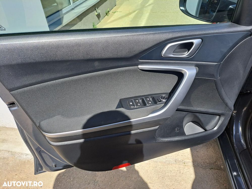 Kia Ceed 1.4 T-GDI Best - 13