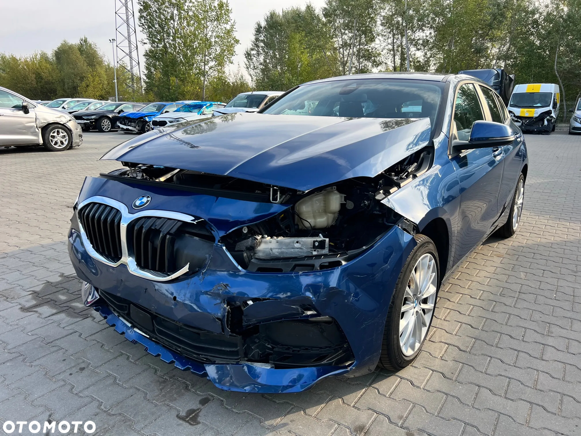 BMW Seria 1 118i - 3
