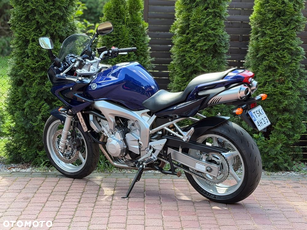 Yamaha FZ6 - 8