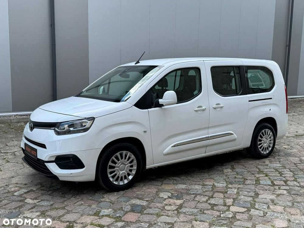Toyota Proace City