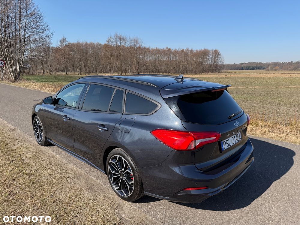 Ford Focus 1.5 EcoBoost STart-Stopp-System ST-LINE - 2