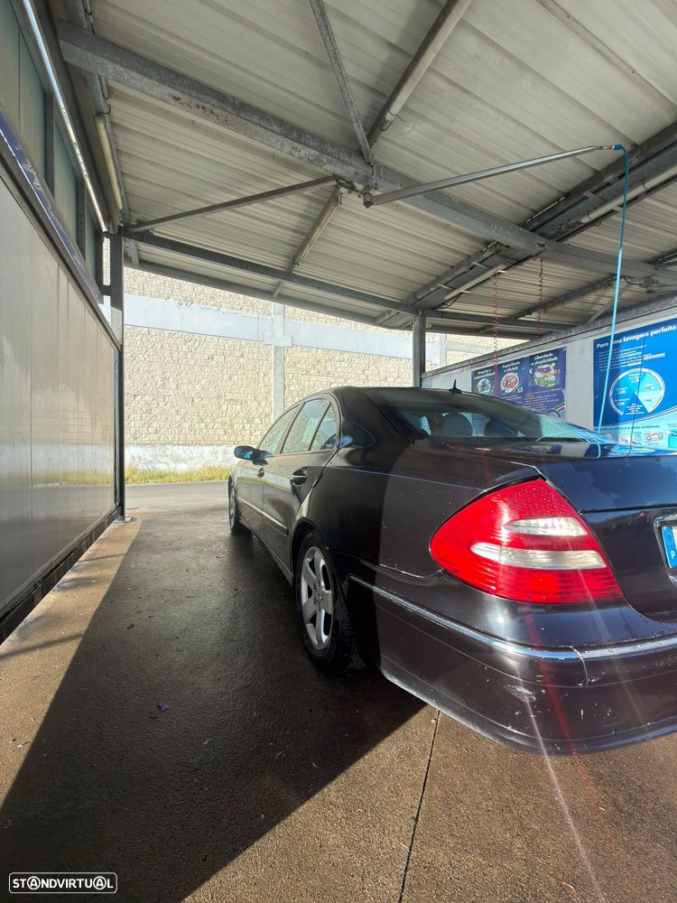 Mercedes-Benz E 200 CDi Avantgarde Aut. - 6