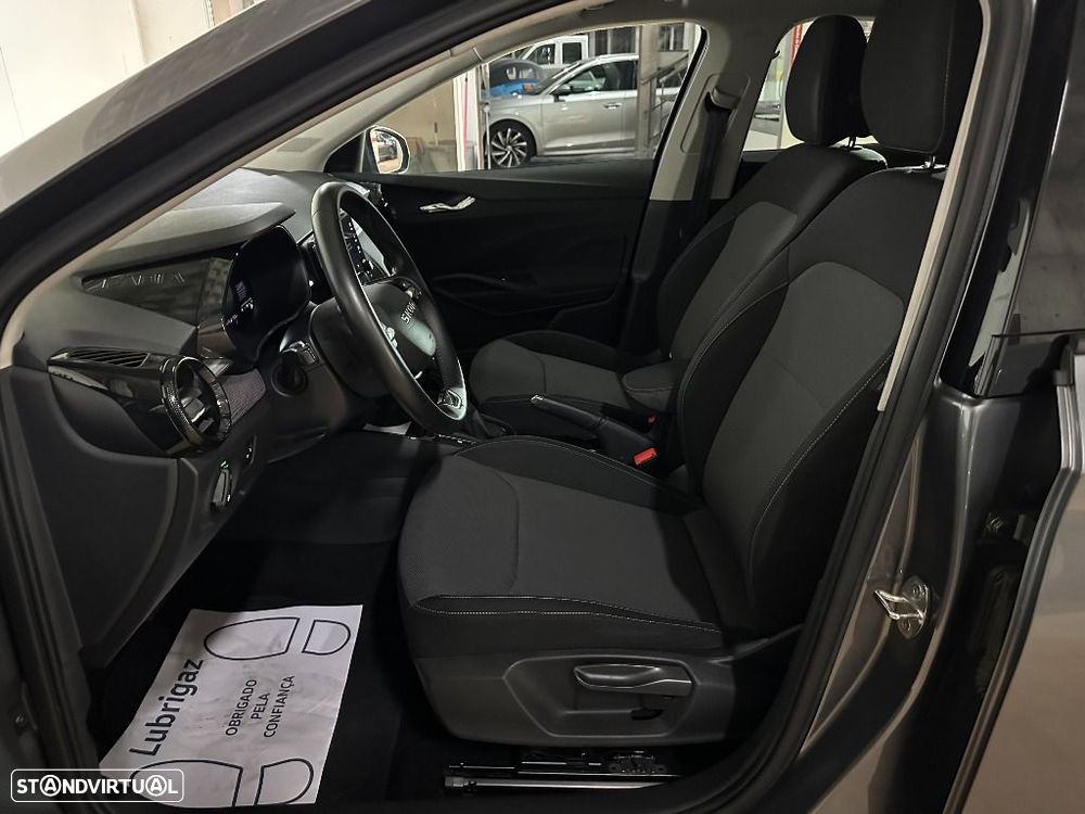 Skoda Fabia 1.0 TSI Selection DSG - 12
