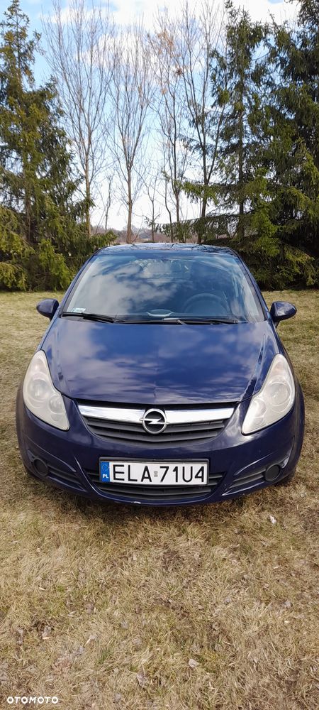 Opel Corsa 1.2 16V Essentia - 1