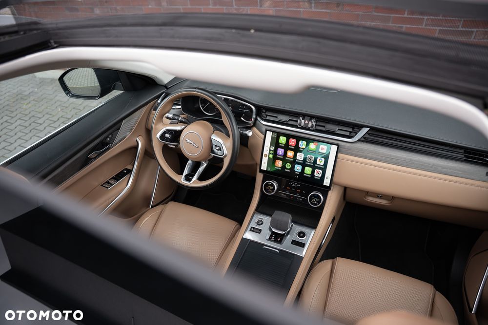 Jaguar F-Pace D165 AWD R-Dynamic S 90th Anniversary Edition - 29