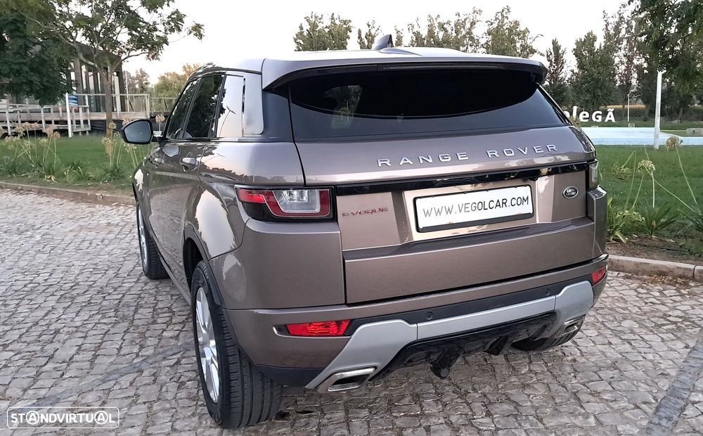 Land Rover Range Rover Evoque 2.0 D150 AWD R-Dynamic HSE Auto - 4