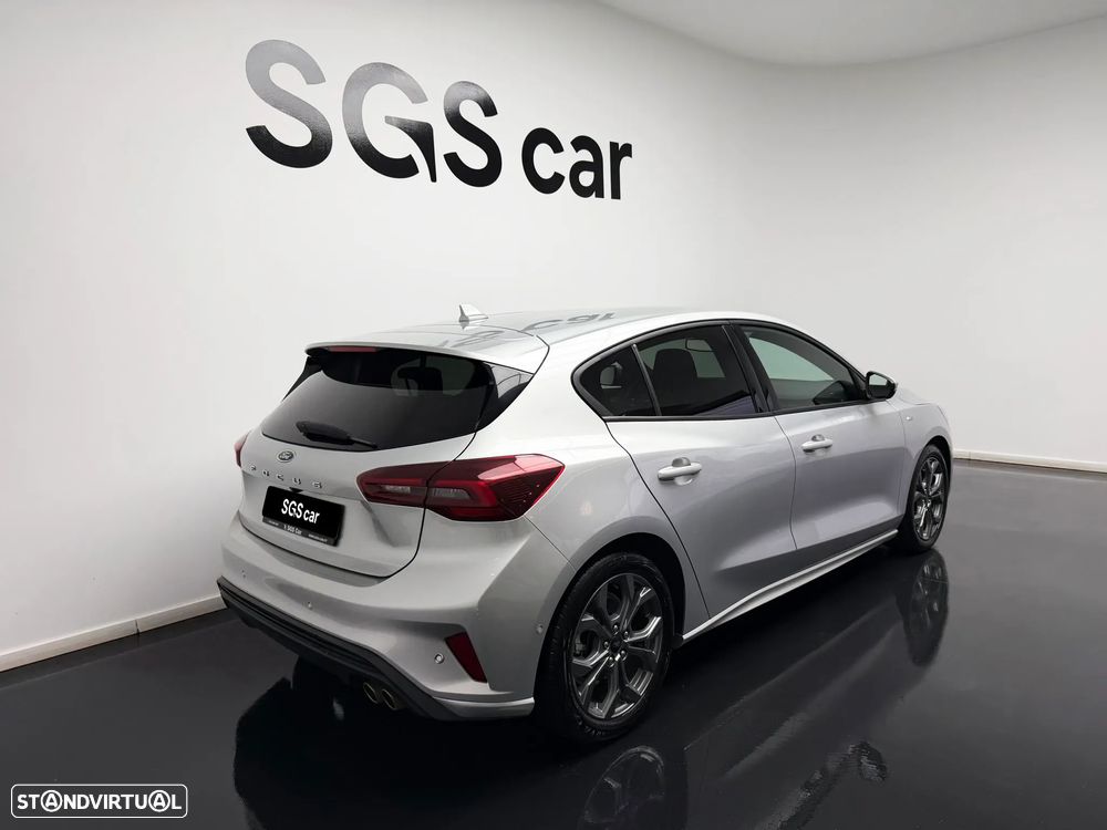 Ford Focus 1.0 EcoBoost MHEV ST-Line - 4