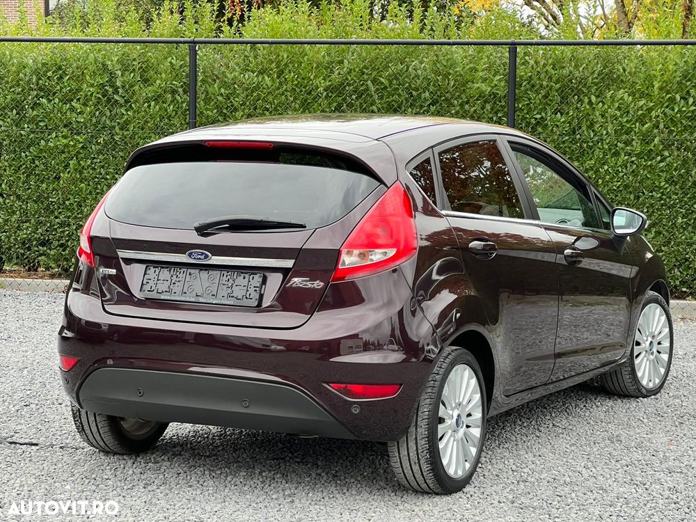 Ford Fiesta 1.6 TDCI Titanium - 8