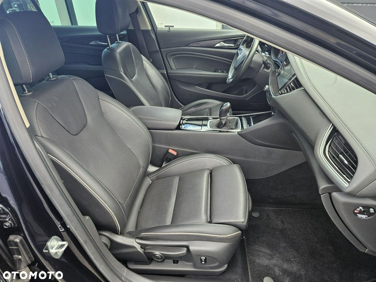 Opel Insignia Grand Sport 1.6 Diesel (118g) Dynamic - 30