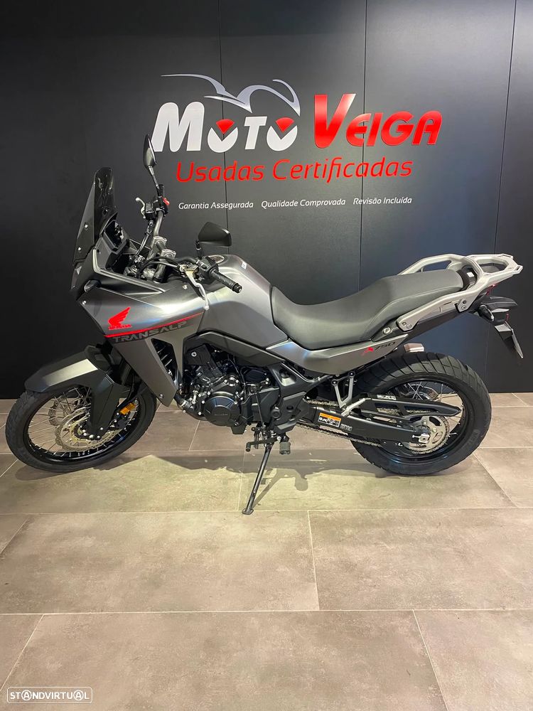 Honda Transalp 750 - 6