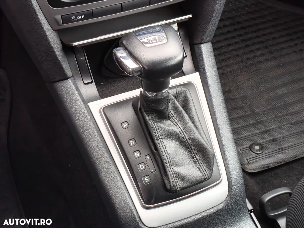 Skoda Octavia 1.6 TDI DPF DSG Classic - 27